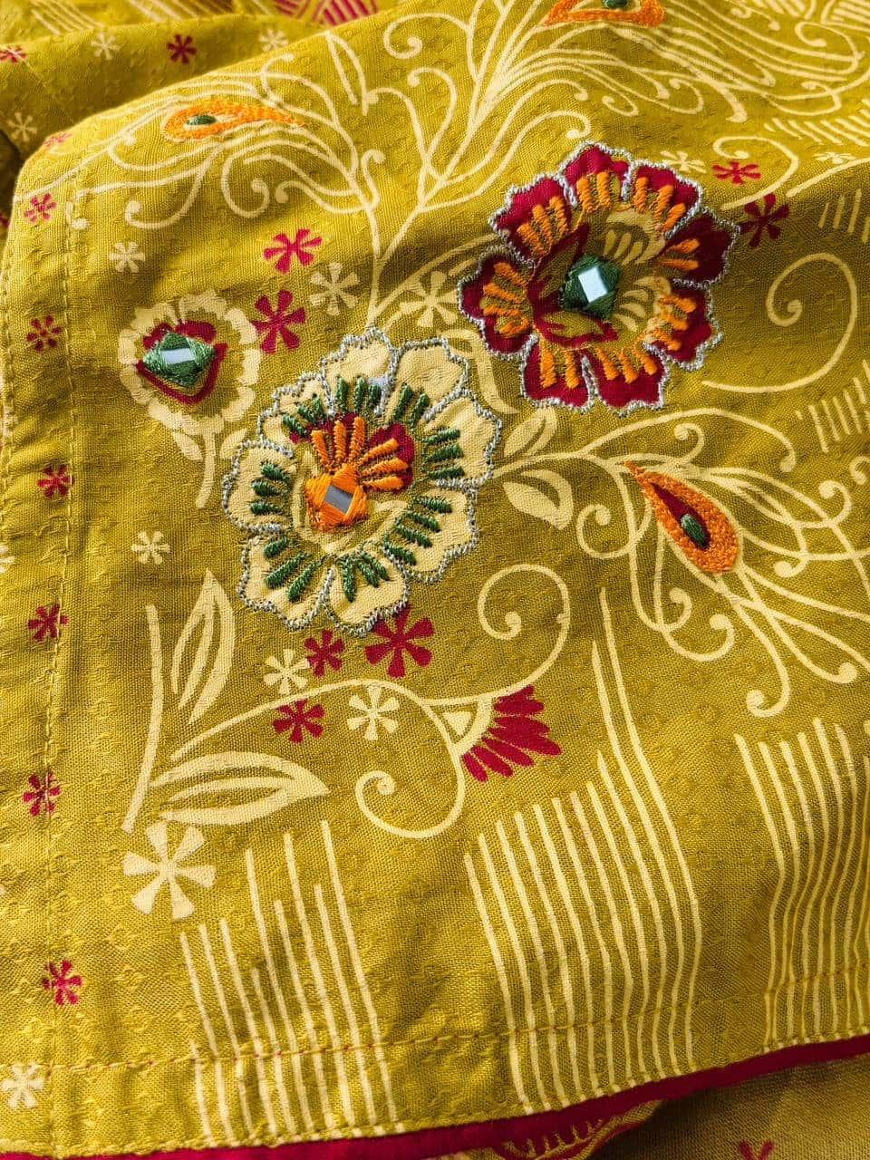 Olive Elegance – Aarong Inspired Stitched Three Piece