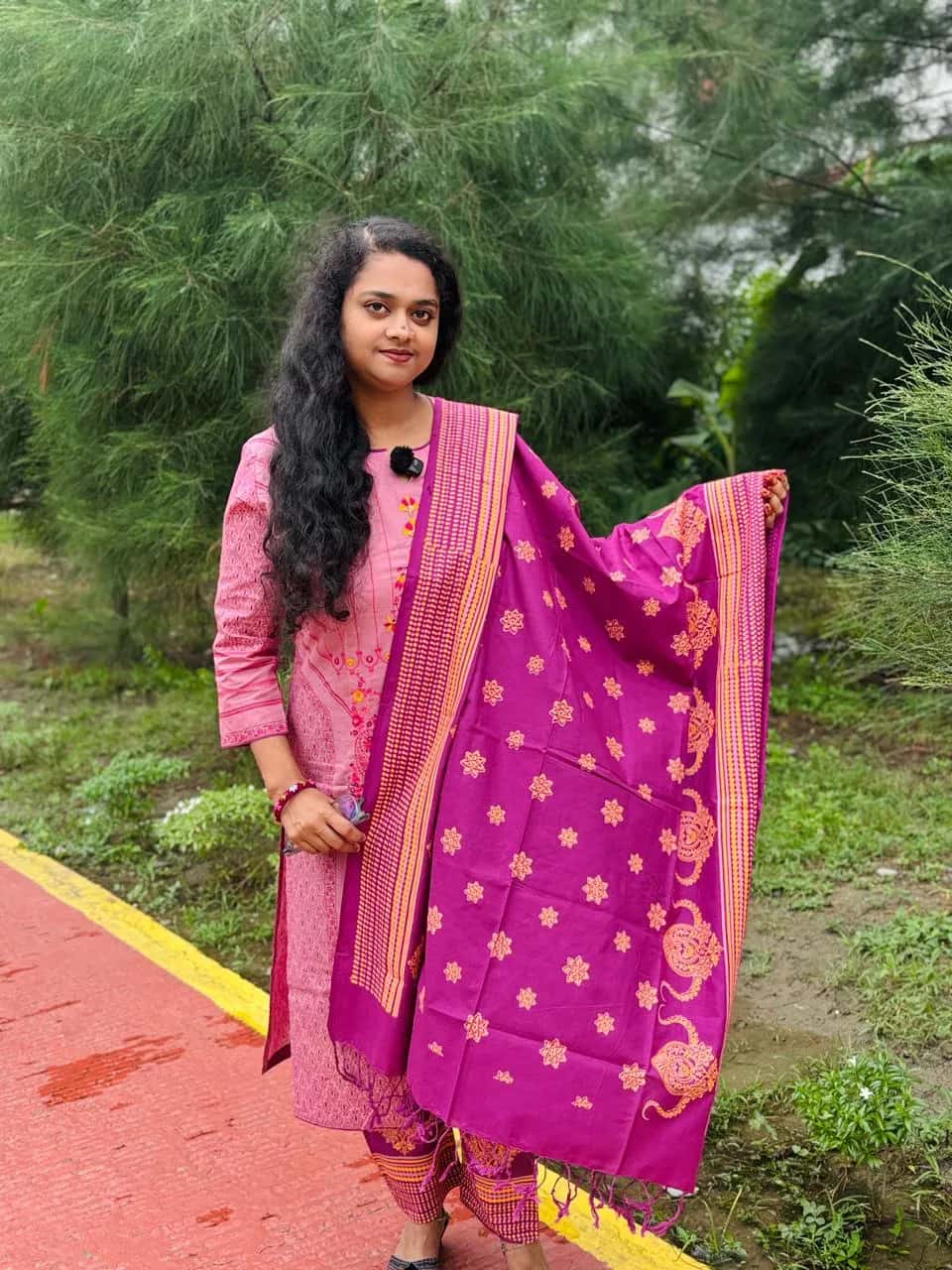 আড়ং ইন্সপায়ারড ফুল স্টিচড কটন ৩-পিস কামিজ সেট