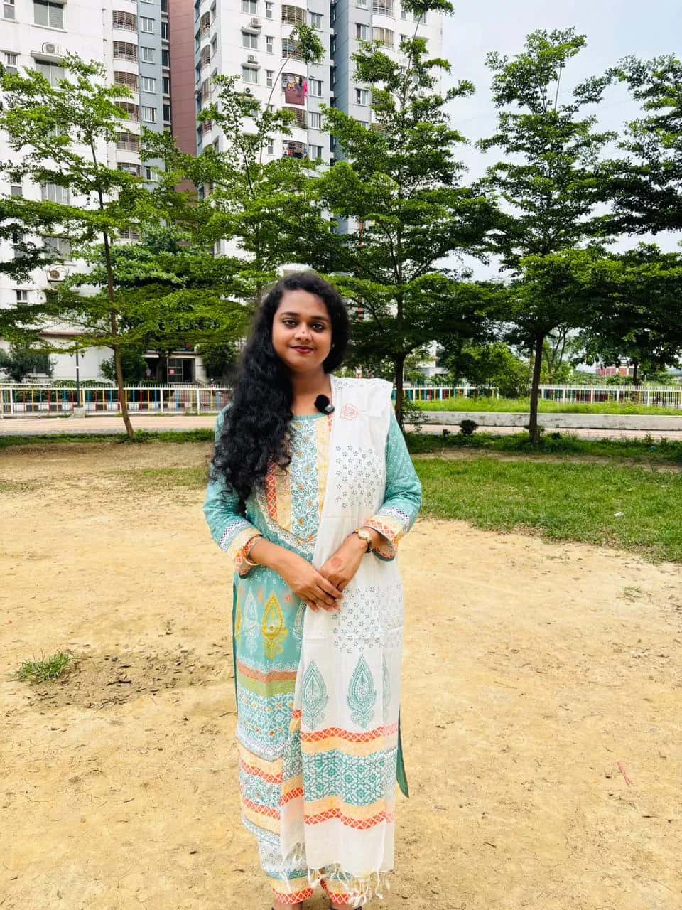 আড়ং ইন্সপায়ারড কটন এমব্রয়ডারি ফুল স্টিচড থ্রি-পিস