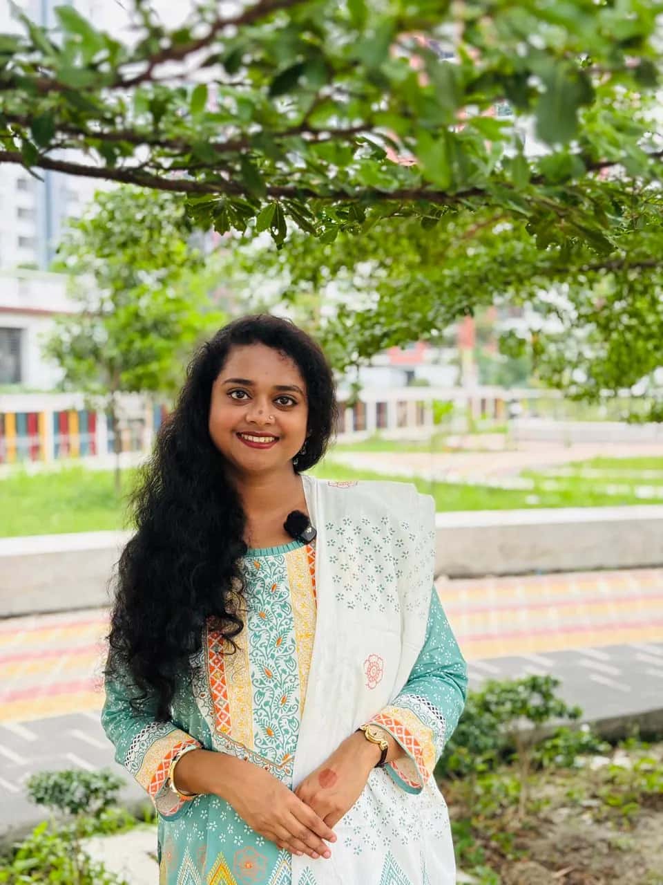 আড়ং ইন্সপায়ারড কটন এমব্রয়ডারি ফুল স্টিচড থ্রি-পিস