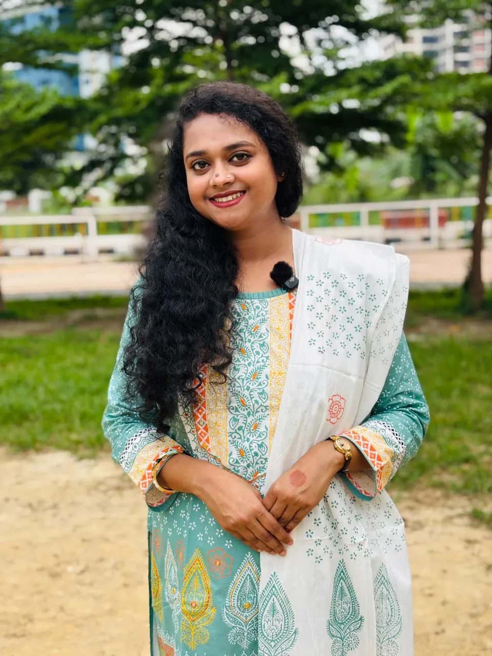 আড়ং ইন্সপায়ারড কটন এমব্রয়ডারি ফুল স্টিচড থ্রি-পিস