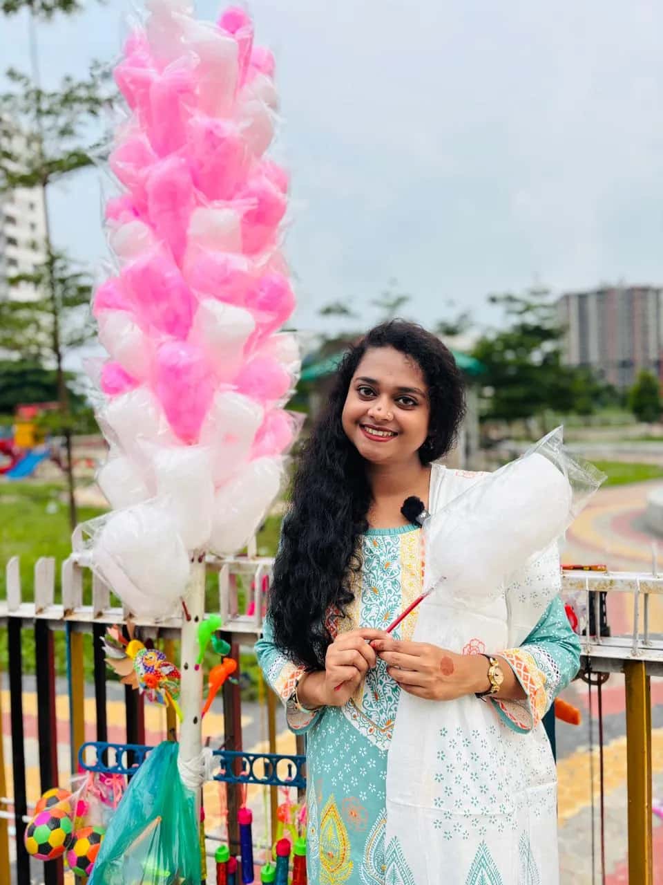 আড়ং ইন্সপায়ারড কটন এমব্রয়ডারি ফুল স্টিচড থ্রি-পিস
