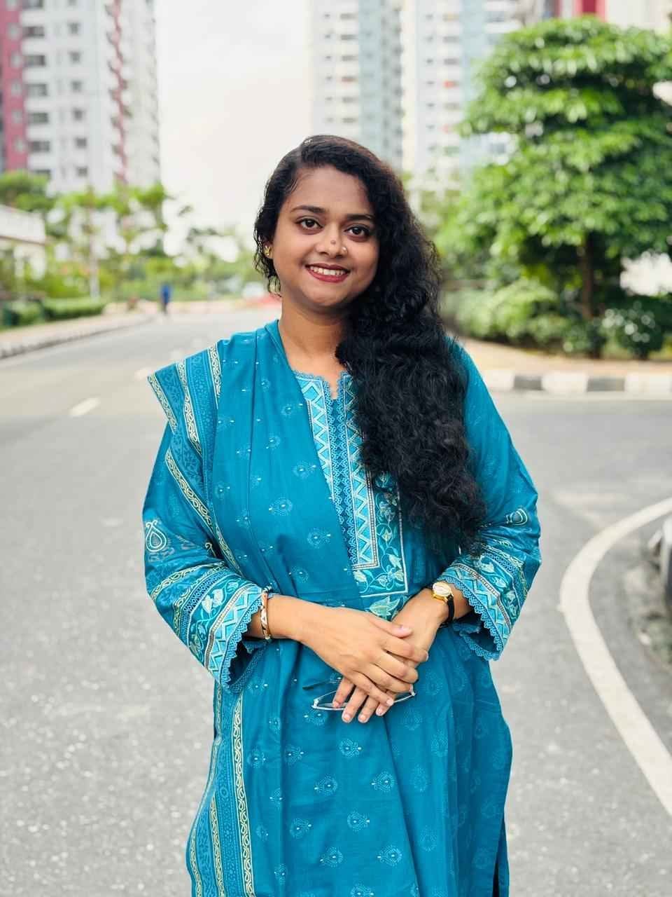 আড়ং ইন্সপায়ারড ফুল স্টিচড থ্রি পিস-SG01